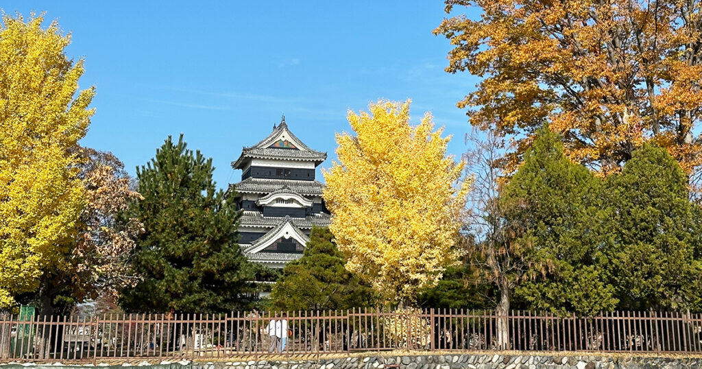 松本城