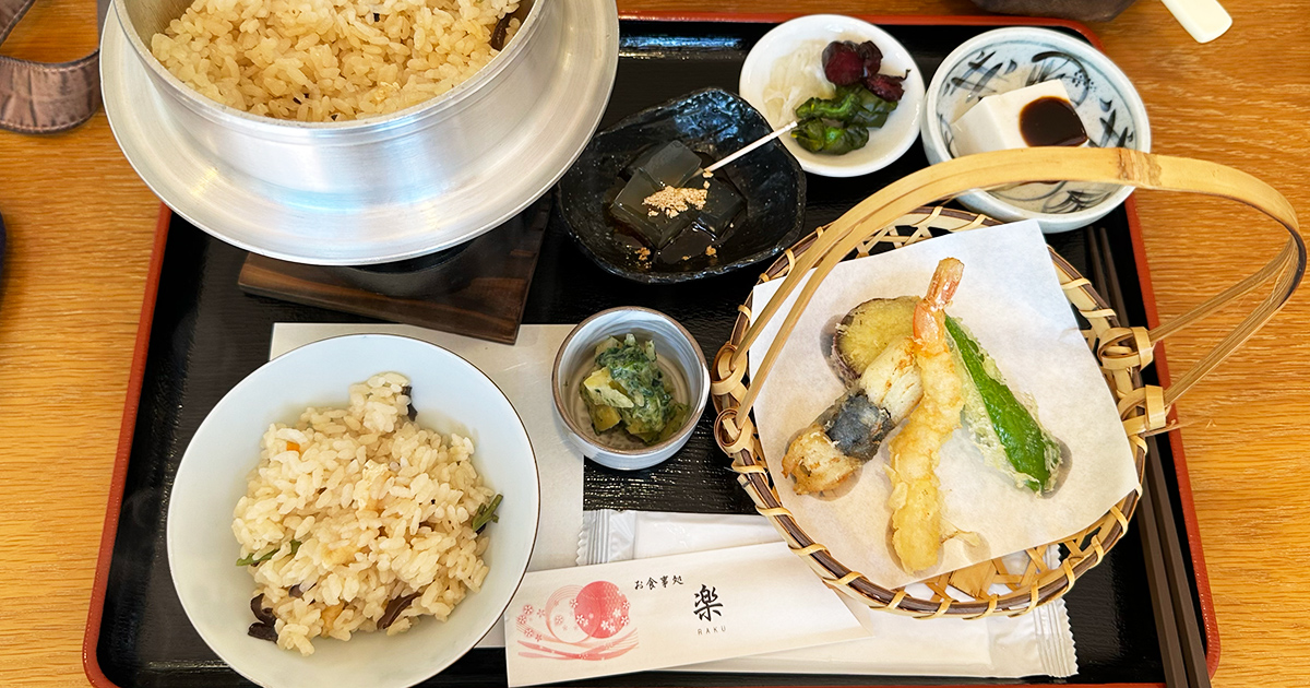 『花見塚 楽』の釜飯御膳