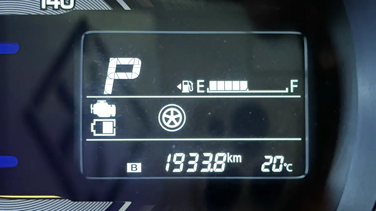 関西旅行で走った総走行距離1,933.8kmを表示するODDメーター